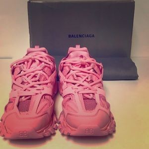 Balenciagas sneakers